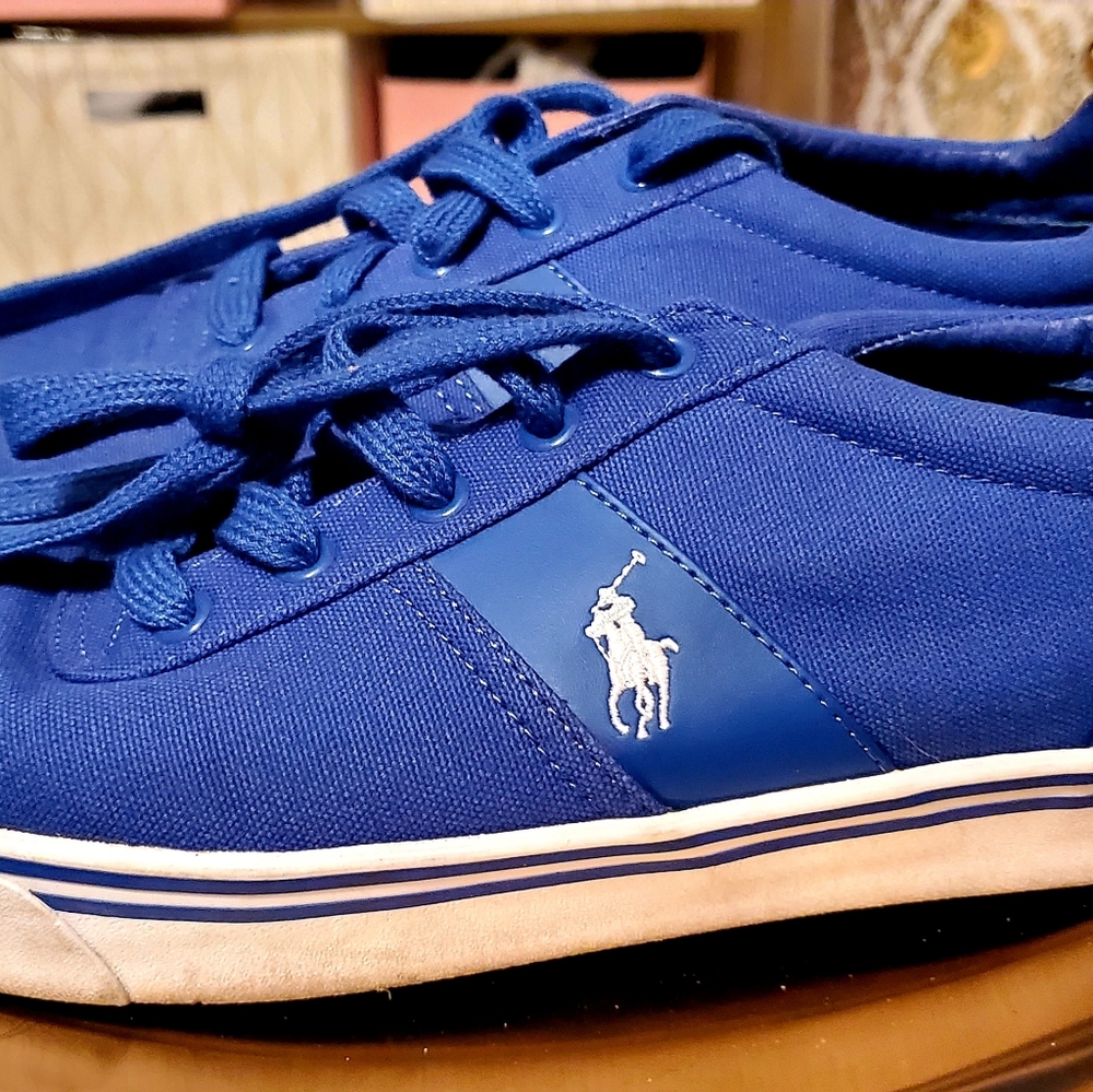 Men's Size 10.5 Ralph Lauren Canvas Shoe